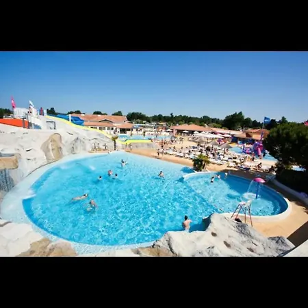 Campsite Mobil 6/8 Personnes Aux Mathes / La Palmyre Les Mathes